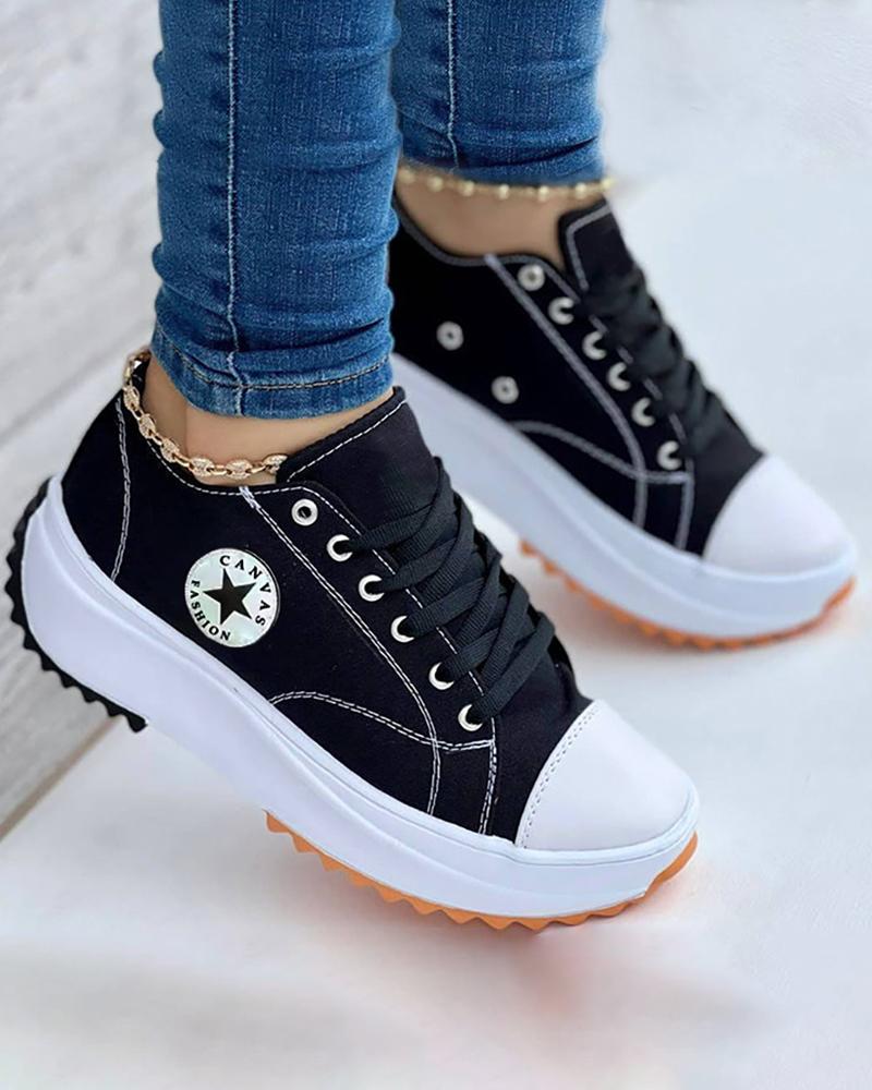 Eyelet Lace-up Flatform Canvas Shoes