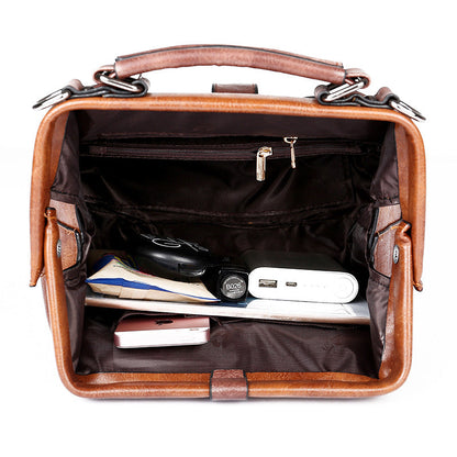 Ladies vintage leather shoulder bag