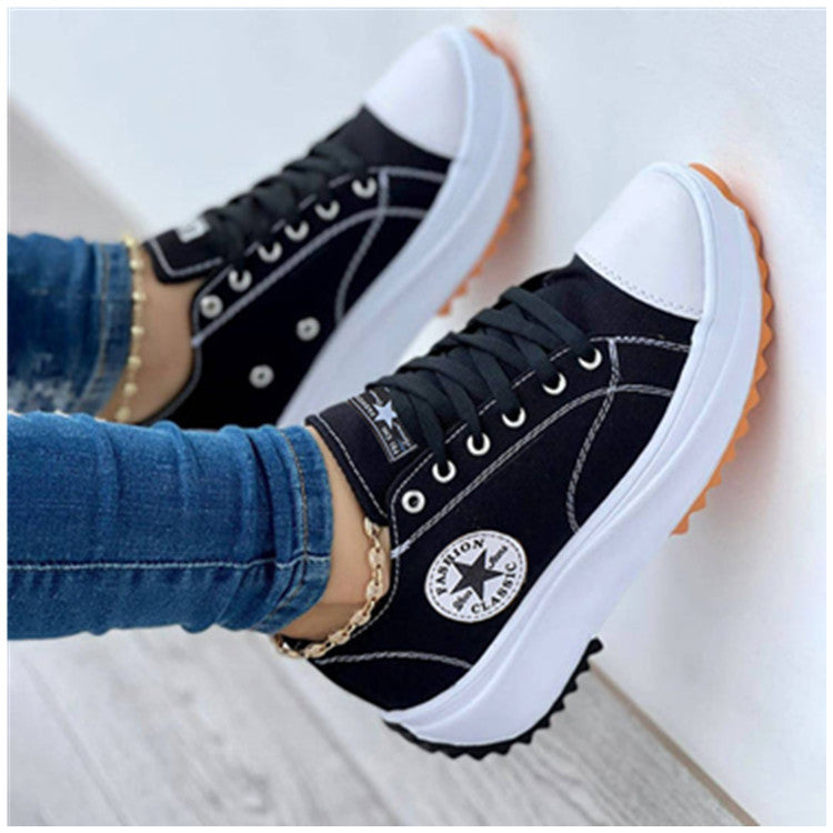Muffin Base Sneakers