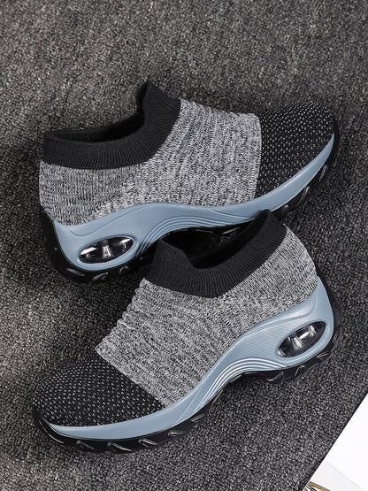 Sports Color Block Breathable Slip On Block Heel Fly Woven Shoes