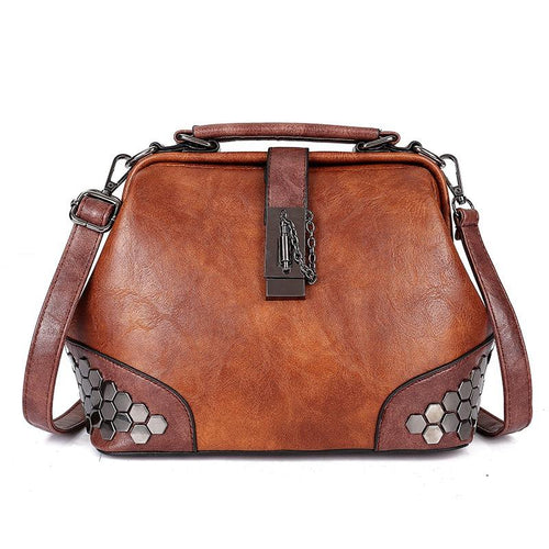 Ladies vintage leather shoulder bag